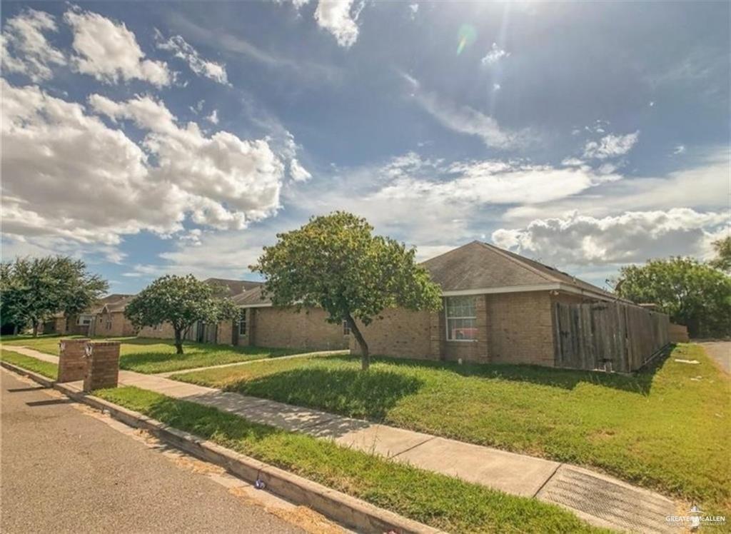 Residential Income in Edinburg 4