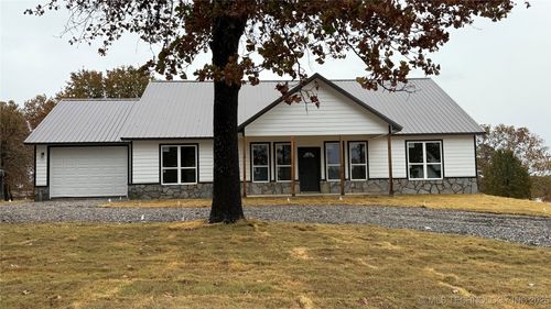 453 W 2nd St, Silo, OK, 74701-8623 | Card Image