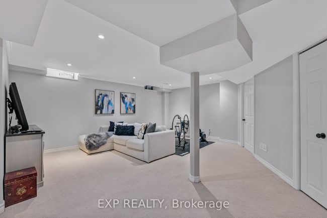 91 Mainprize Cres, House other with 4 bedrooms, 3 bathrooms and 4 parking in Mount Albert ON | Image 29