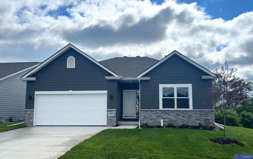 4369 Lookingglass Dr, Bellevue, NE, 68123-2210 | Card Image