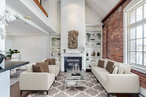 207-1811 W 16th Avenue, Vancouver, BC, V6J2M3 | Card Image