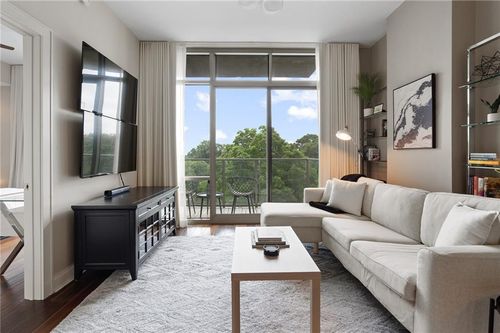 unit-701-905 Juniper St Ne, Atlanta, GA, 30309-4135 | Card Image