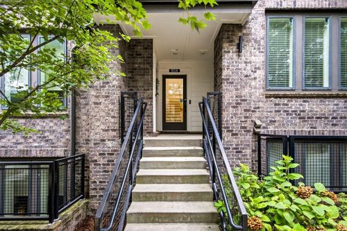 804-395 Pratt Dr Se, Atlanta, GA, 30315-2163 | Card Image