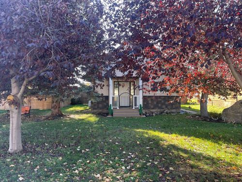 429 4 Ave, Bassano, AB, T0J0B0 | Card Image