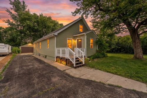 2701 Martha St, Highland, IN, 46322-2757 | Card Image