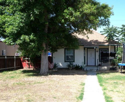 1015 Kensington St, Delano, CA, 93215-2209 | Card Image