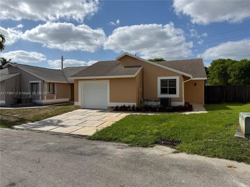 1-920 Sw 111th Ave, Pembroke Pines, FL, 33025-3514 | Card Image