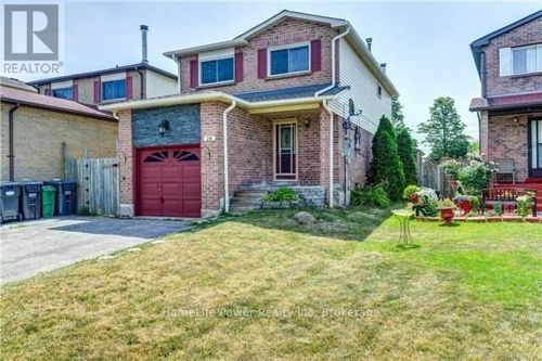 14 Sparrow Court, Brampton (Fletcher's Creek South), ON, L6Y3P2 | Card Image