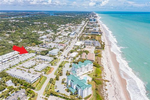 18a-2735 Ocean Dr, Vero Beach, FL, 32963-2059 | Card Image