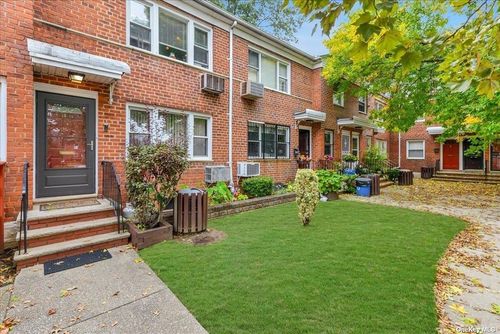 a-68 140th St, Kew Garden Hl, NY, 11367-1639 | Card Image