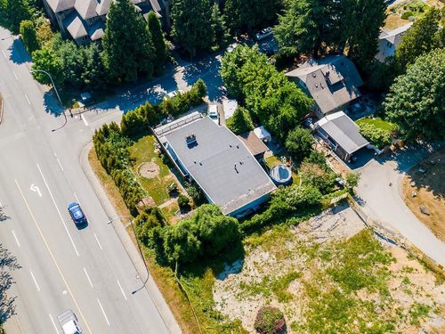 39 E Eighth Ave, New Westminster, BC, V3L4J4 | Card Image