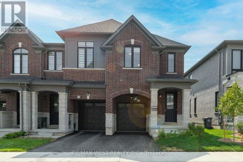 1424 National Common, Burlington, ON, L7P0V7 | Card Image