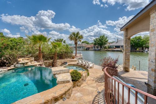 59 Applehead Island Dr, Horseshoe Bay, TX, 78657-5708 | Card Image