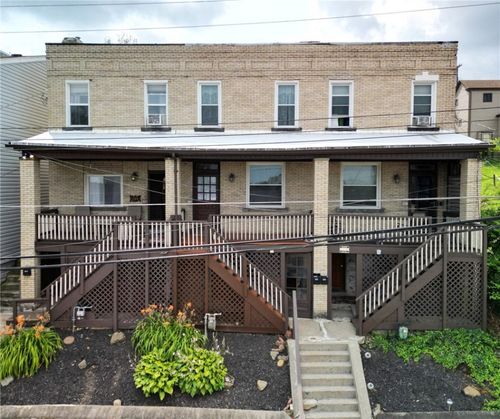 305 Natchez St, Mt Washington, PA, 15211 | Card Image