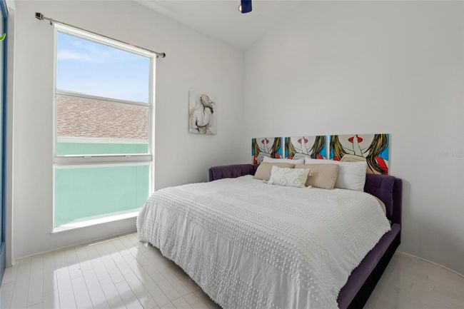 The 3rd floor has 3 spacious bedrooms. | Image 26