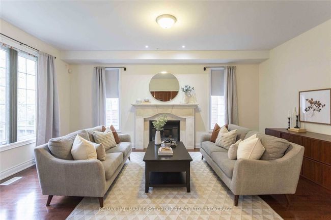 932 Coyston Dr, House other with 4 bedrooms, 4 bathrooms and 4 parking in Oshawa ON | Image 15