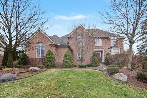 7586 Haverhill Ln, Canton, MI, 48187-1019 | Card Image