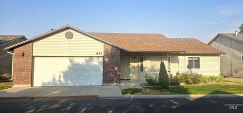 432 N David Frost St, Nampa, ID, 83651-3214 | Card Image