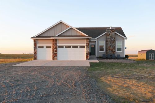 2766 Circle Heart Ln, Cheyenne, WY, 82007-1749 | Card Image