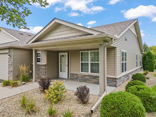6481 Ojibway Path, Lino Lakes, MN, 55014-7008 | Card Image