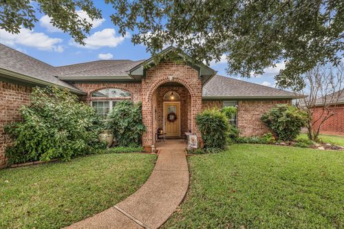 10517 Rayburn Way, Waco, TX, 76708-5695 | Card Image