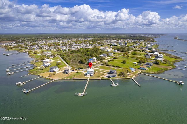 389 Live Oak Rd, House other with 3 bedrooms, 3 bathrooms and null parking in Newport NC | Image 86