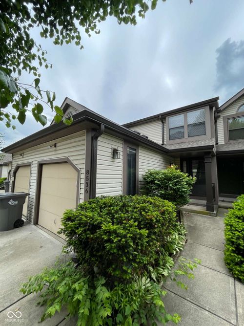 8536 Hague Rd, Indianapolis, IN, 46256-3441 | Card Image