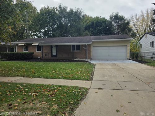 5467 Litchfield Dr, Flint, MI, 48532-4040 | Card Image