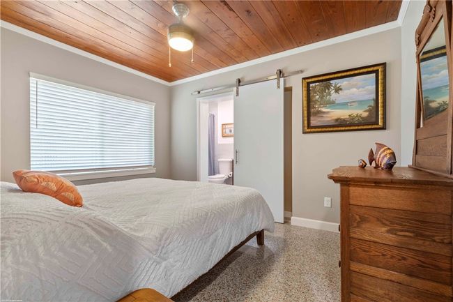 3755 Lakeview Dr, House other with 2 bedrooms, 2 bathrooms and null parking in Micco FL | Image 12
