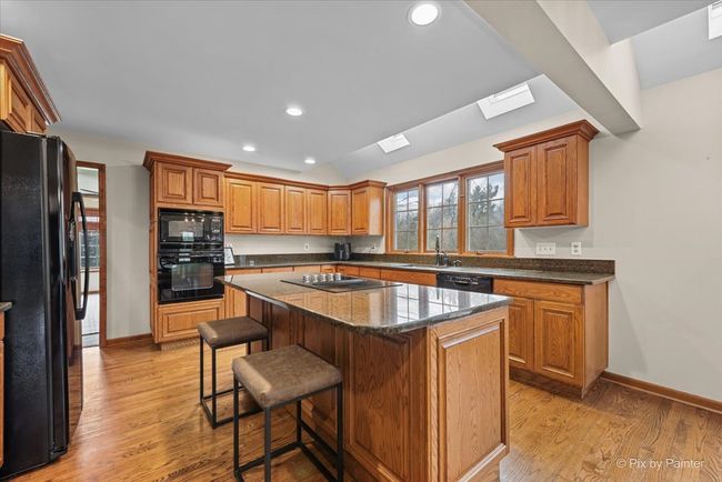 764 Old Westbury Rd, House other with 5 bedrooms, 3 bathrooms and 3 parking in Crystal Lake IL | Image 19