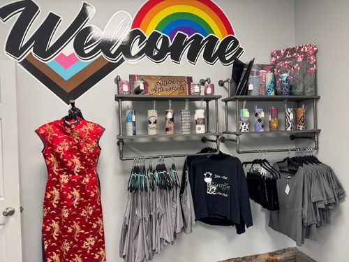 {{alt}} | Card Image