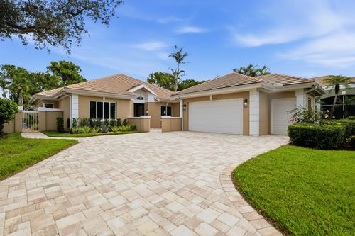 2376 Sw Longwood Dr, Palm City, FL, 34990-4733 | Card Image