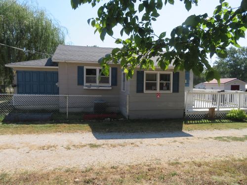 200 E Lee St, Humansville, MO, 65674-6002 | Card Image