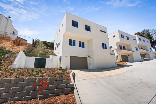 2720 Reo Dr, San Diego, CA, 92139 | Card Image