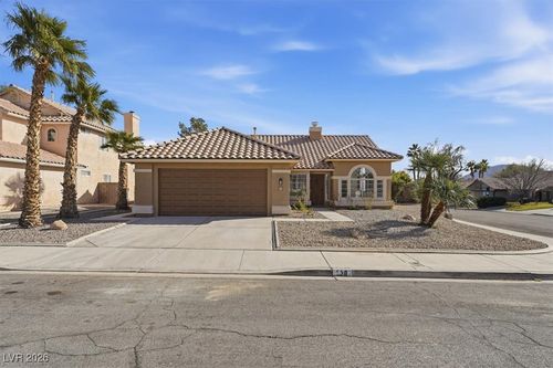230 Jonquil Cir, Henderson, NV, 89074-5243 | Card Image