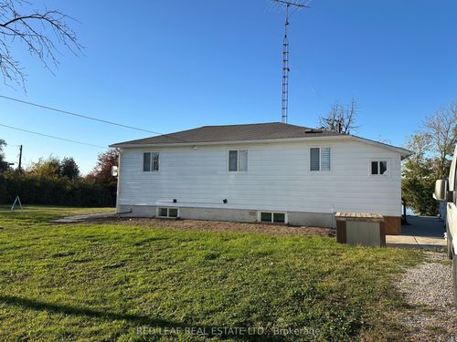 5 Robinson Ave, Kirkfield, ON, K0M2B0 | Card Image