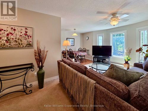 202a-657 Cedar Lane, Bracebridge (Macaulay), ON, P1L1P1 | Card Image