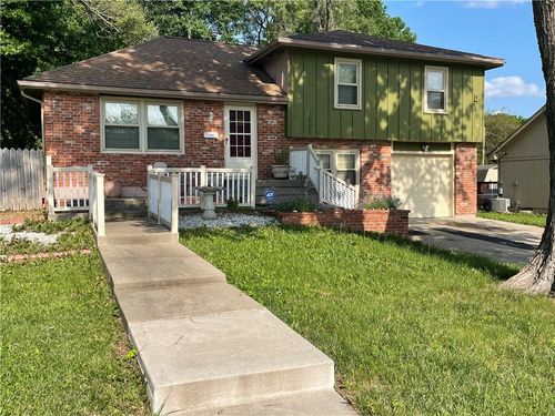 7609 Hayes Street, Overland Park, KS, 66204 | Card Image