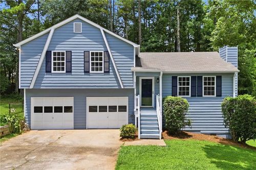 6370 Holborne Ln, Douglasville, GA, 30134-4023 | Card Image