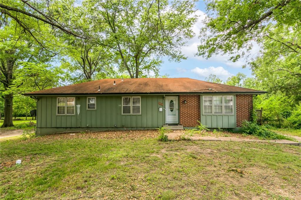 Elm Ave, Raytown, MO 64138