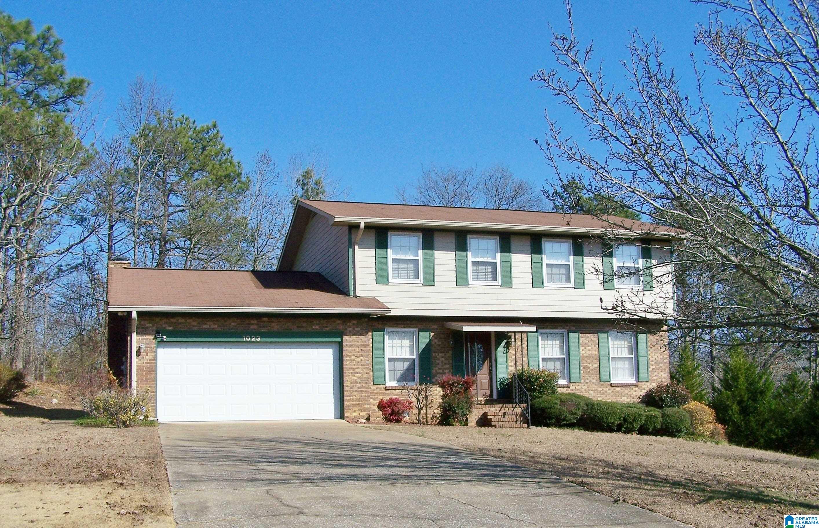 Comanche Trl, Anniston, AL 36206