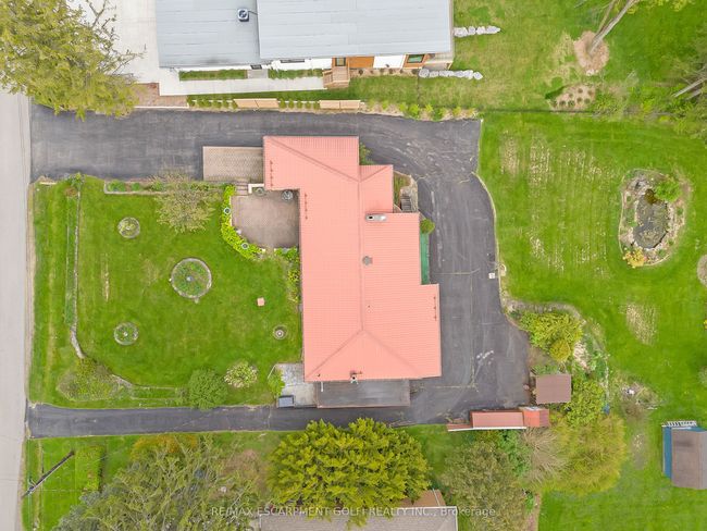 86 Maple Ave, House other with 2 bedrooms, 2 bathrooms and 15 parking in Dundas ON | Image 15