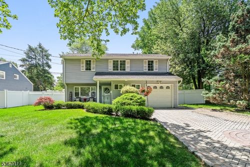 64 Locust Ave, Fanwood, NJ, 07023-1317 | Card Image
