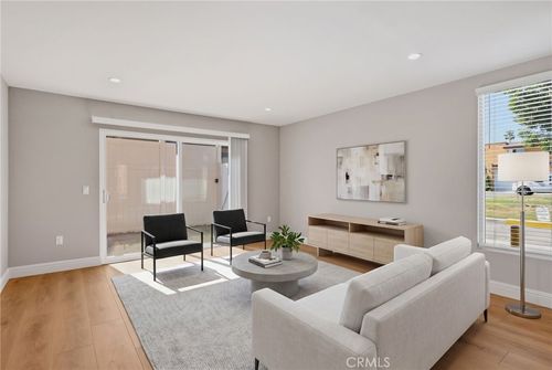 3-9201 Wakefield Avenue, Panorama City, CA, 91402 | Card Image