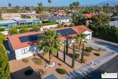 2342 N San Gorgonio Rd, Palm Springs, CA, 92262 | Card Image