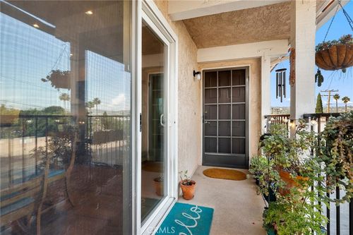 apt-d-841 Las Lomas Dr, La Habra Heights, CA, 90631-2205 | Card Image