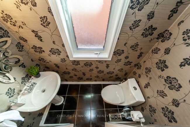 56 Royal Appian Cres, House attached with 4 bedrooms, 4 bathrooms and 2 parking in Concord ON | Image 16