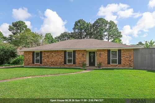 12703 Country Ridge Ave, Baton Rouge, LA, 70816-4826 | Card Image