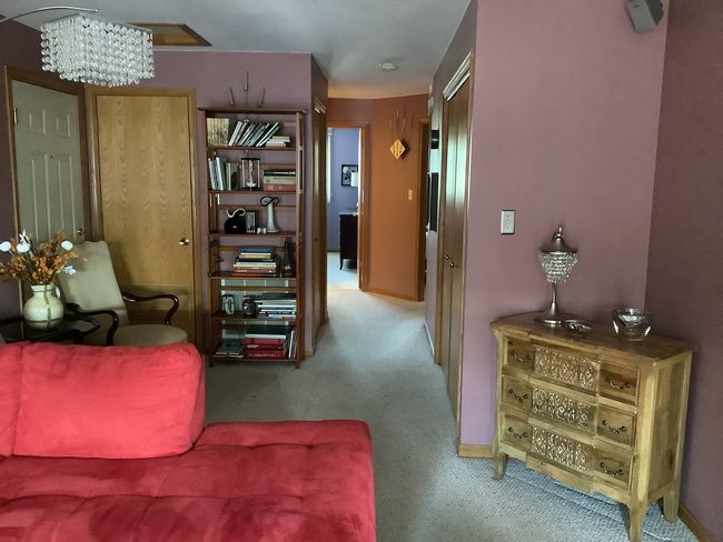 APT-3D - 9211 S Roberts Rd, Condo with 2 bedrooms, 2 bathrooms and 1 parking in Hickory Hills IL | Image 4