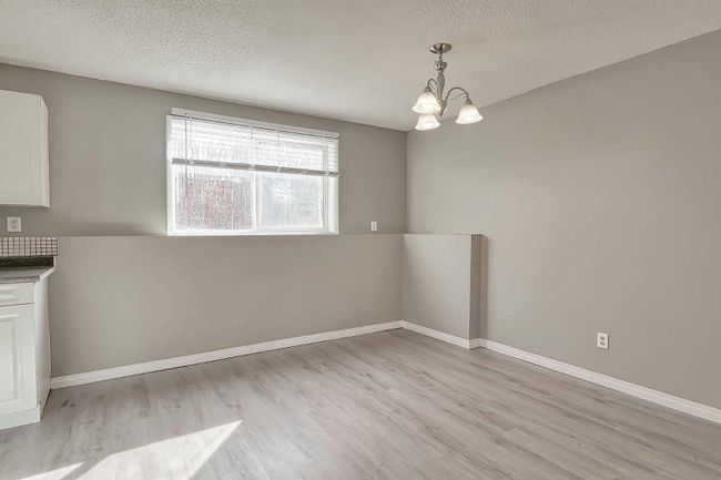 30 - 8112 36 Avenue Nw, Home with 3 bedrooms, 1 bathrooms and 1 parking in Calgary AB | Image 15